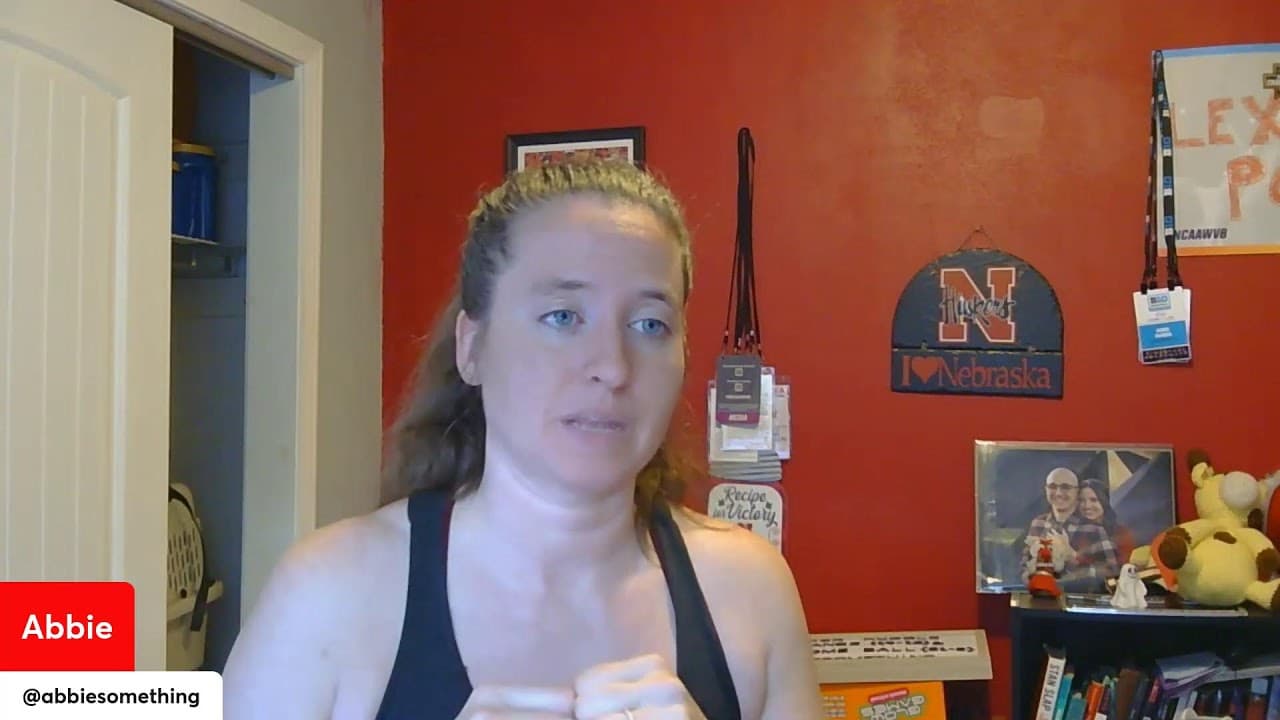 HuskHer Huddle: Wisconsin and Iowa State Spring Game