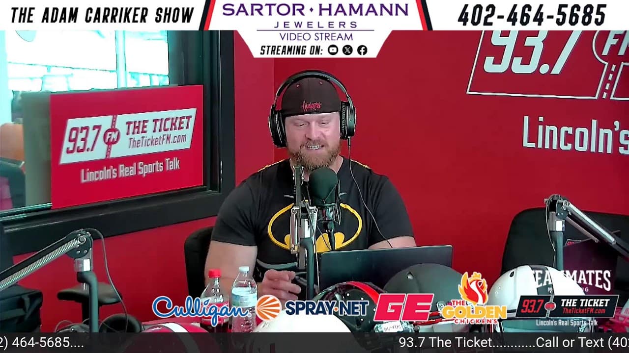 COLANDREA RE-SIGNS & Nebraska vs Washington! | The Adam Carriker Show (10/30)