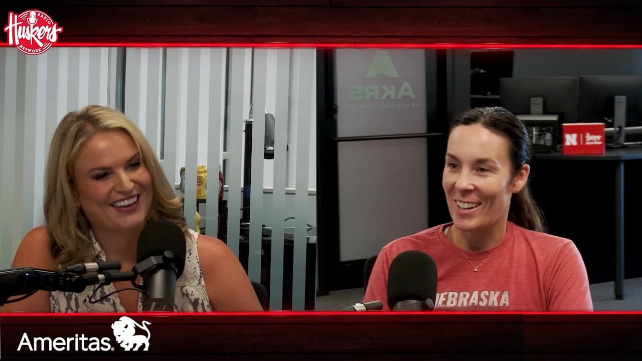 Lindsay Peterson Talks Opening Weekend for Husker VB, Tom Brady, Serving Goals, Chicago Trip & More