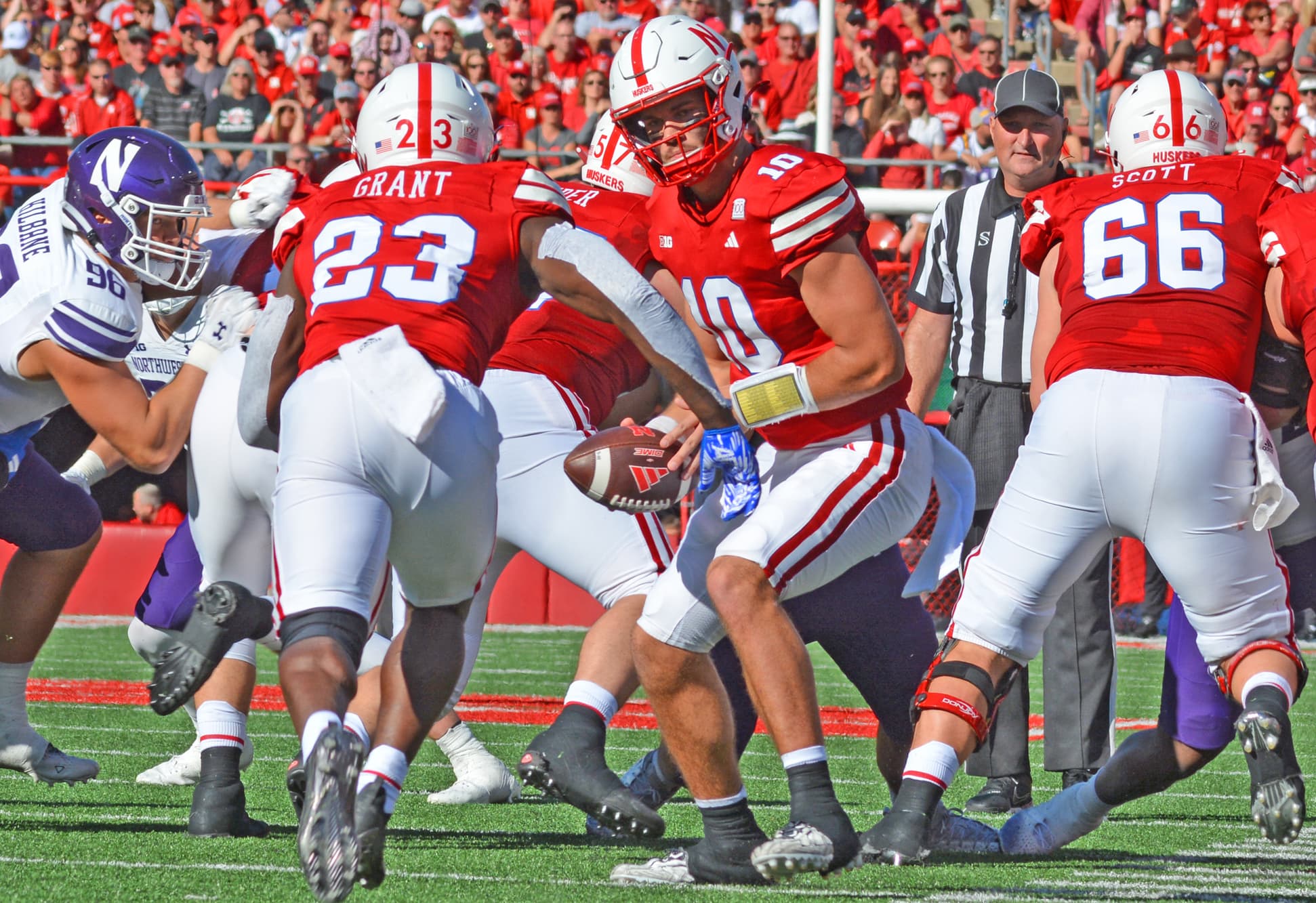 Huskers Get Their Minds Right
