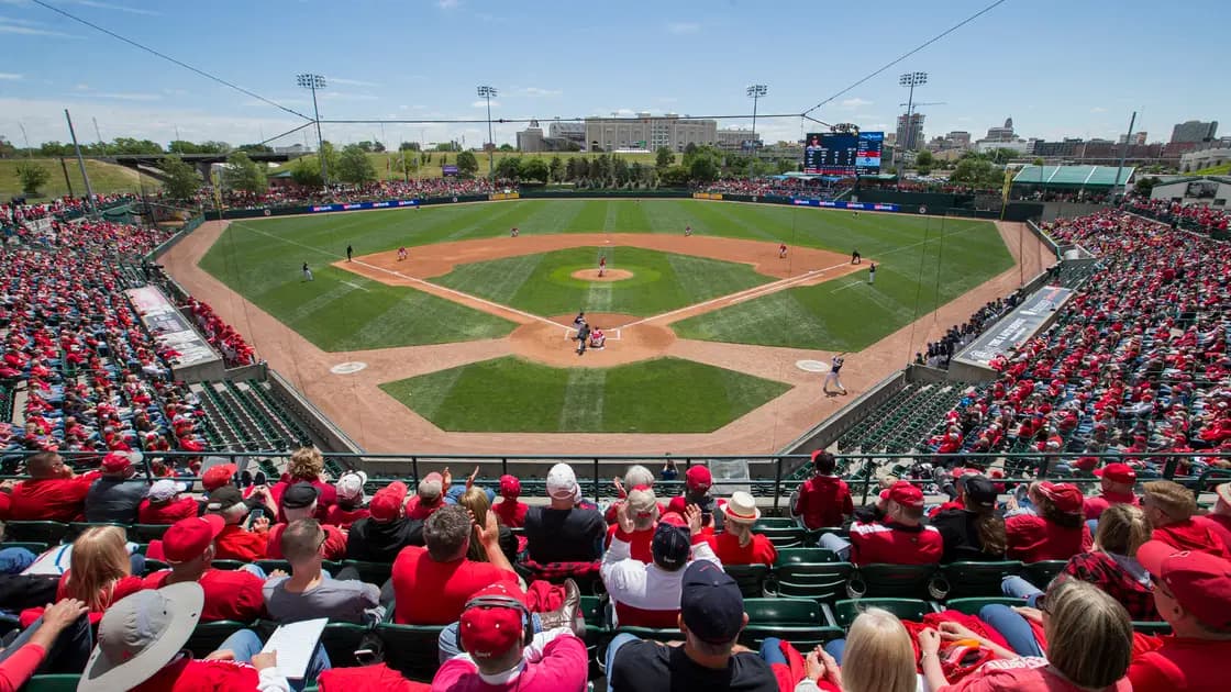 Huskers set for weekend series with Northwestern