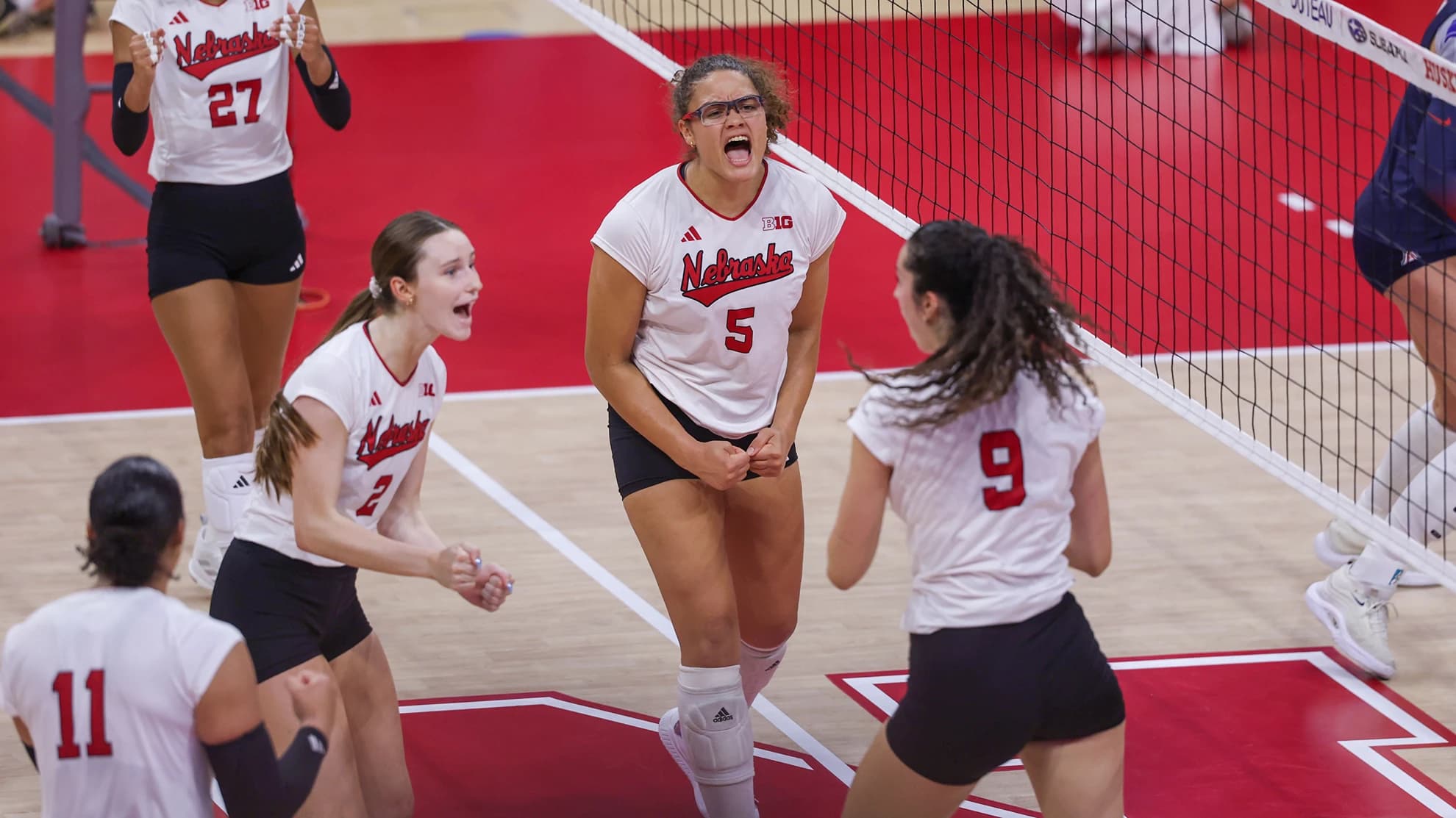 Nebraska Volleyball Remains Perfect